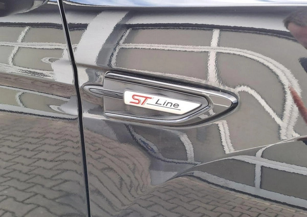 Ford Kuga cena 109900 przebieg: 62928, rok produkcji 2019 z Warszawa małe 407